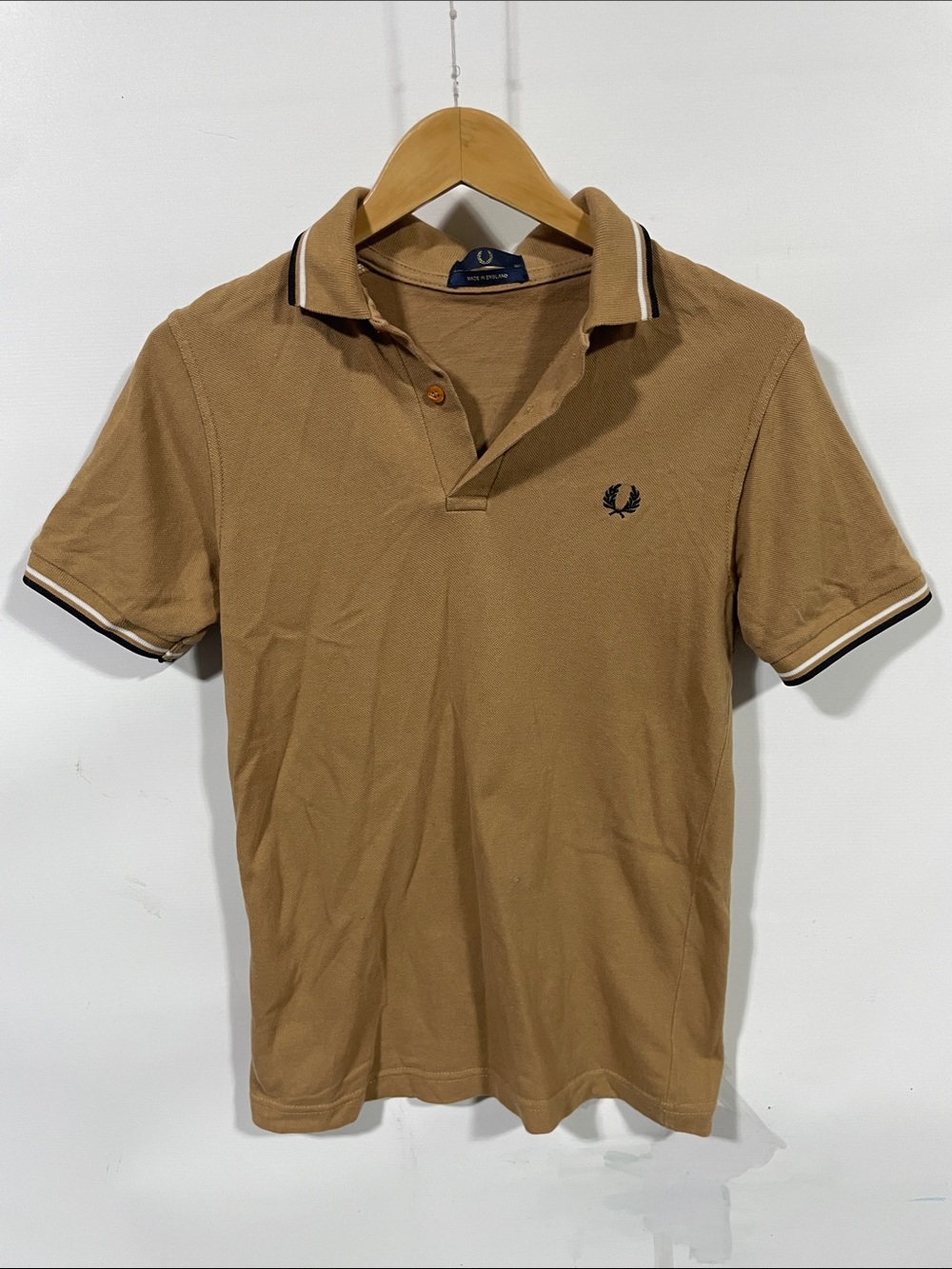 Fred Perry Men’s Polo Shirt in Tan with Contrast Trim